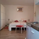 Robert I Mirna Gæstehus 3*