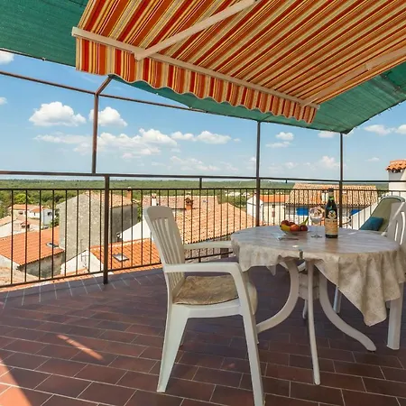 Guest house Guest House Robert I Mirna Bale